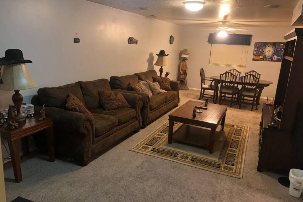 Beautiful Secluded 2 Bedrooms 1 Bathroom Apartment South Weber Buitenkant foto